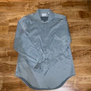Calvin Klein Men's Slim Fit Stretch Quick Dry Dress Shirt Button Down 16 34/35 L